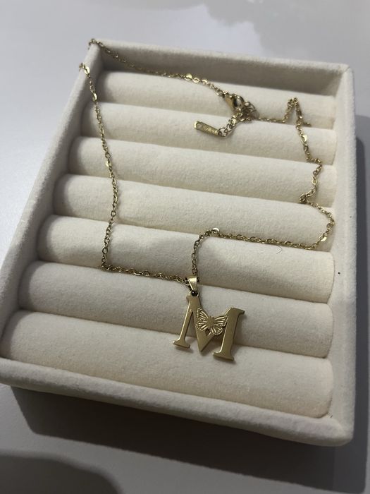 Naszyjnik z literka M