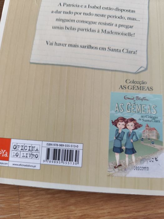 As gémeas voltam ao colegio