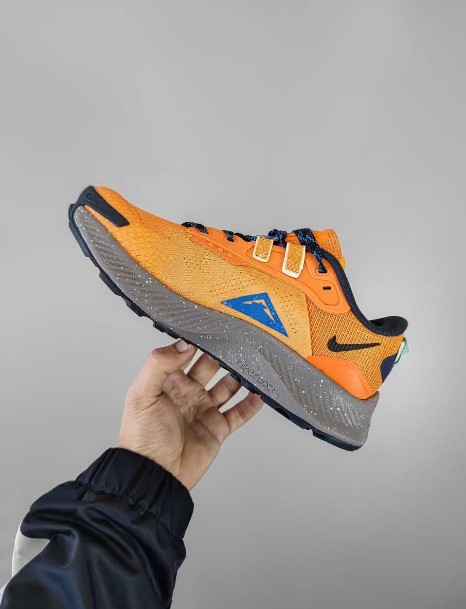 Кросівки Найк пегасус оранджеві чоловічі Nike Pegasus Trail 3 Orange