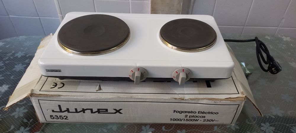 Fogão elétrico Com duas Bocas