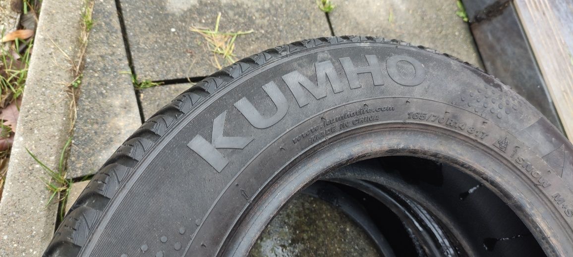 Opony zimowe z 2015r 6mm 165/70/14 Kumho N