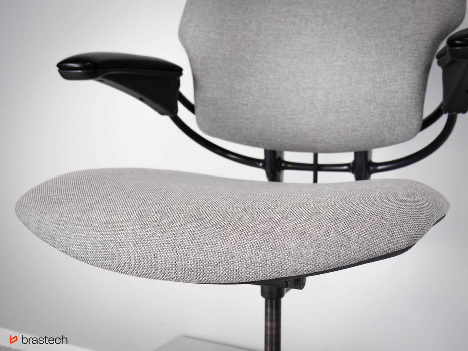 Fotel biurowy Humanscale Freedom z Zagłówkiem