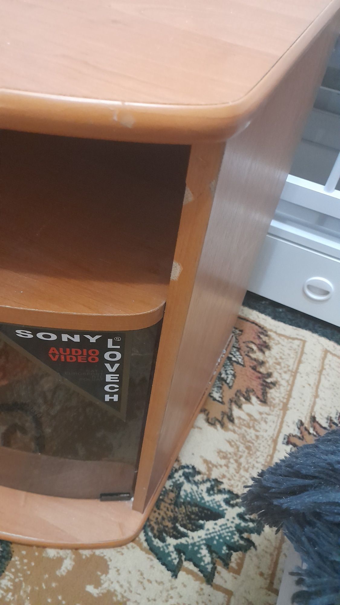 Тумба під телевізор