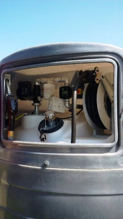 WIELUŃ Zbiornik dwupłaszczowy na paliwo SWIMER 2500 l ON Diesel