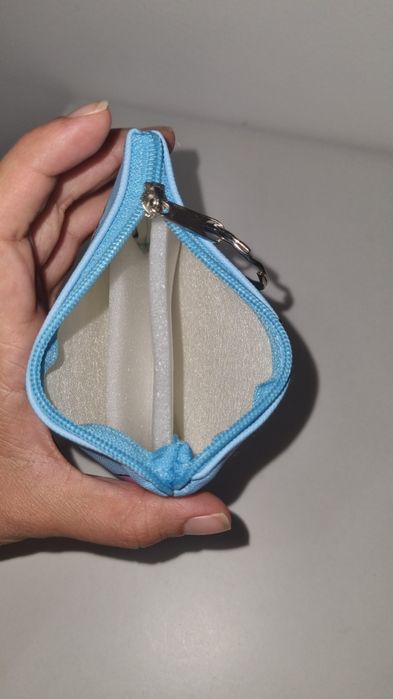 Carteira sthich menina