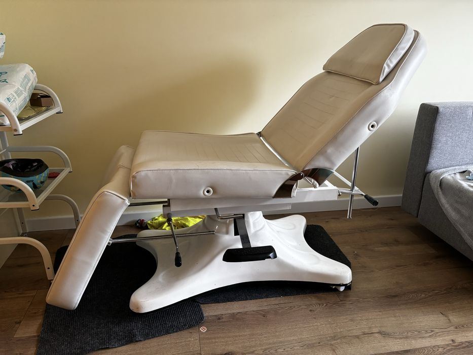 Łóżko kosmetyczne