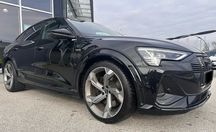 Audi e-tron 2023