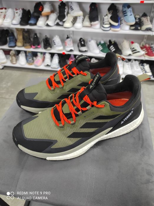 ОРИГІНАЛ 100% Кросівки Adidas Terrex Free Hiker 2.0 Low Gore-Tex 44.5