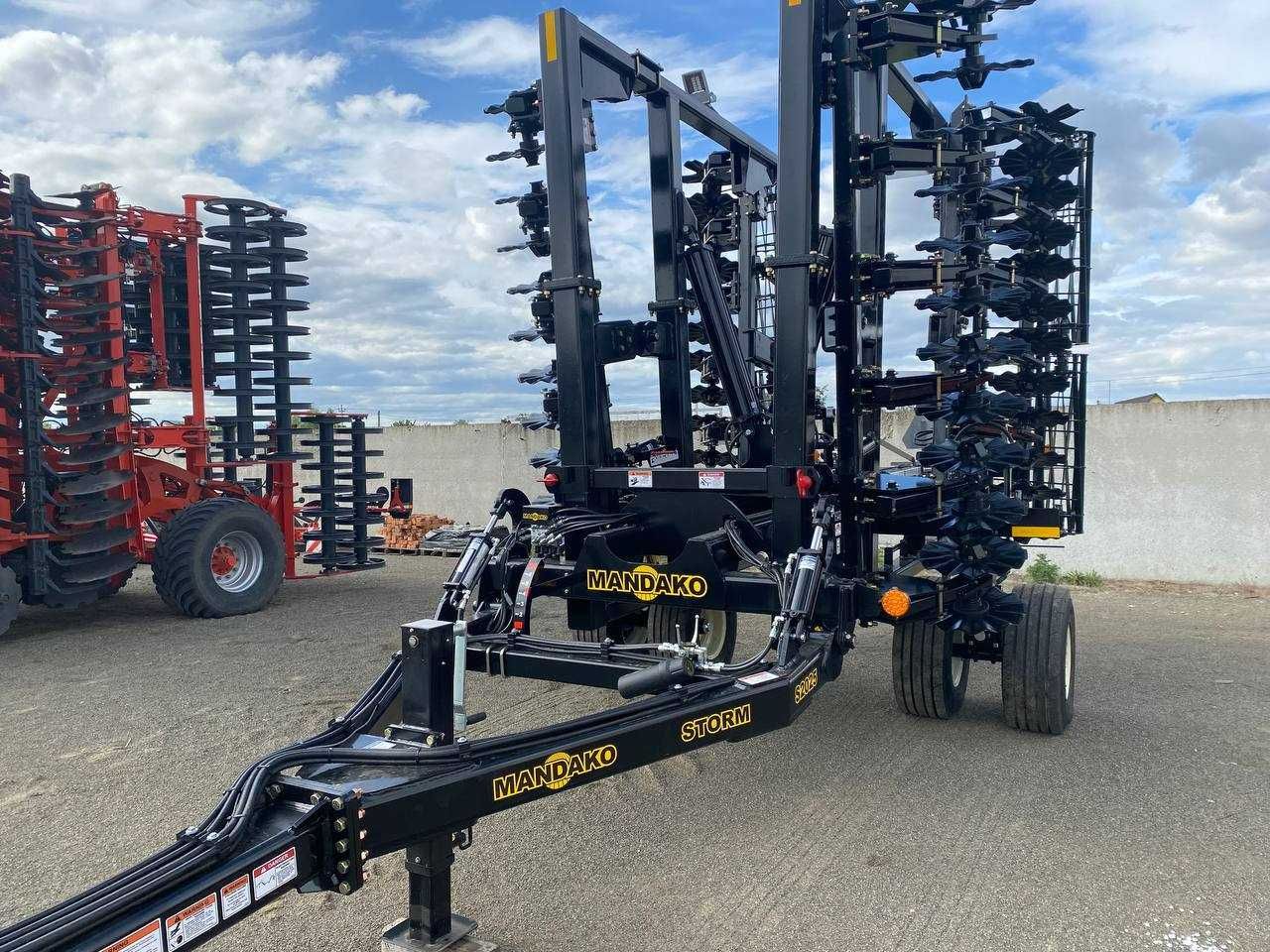 Агрегат вертикального обробітку ґрунту MONDAKO EVRO STORM