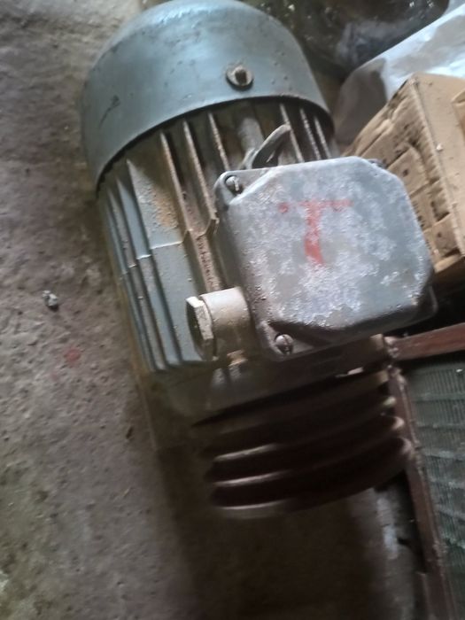 Електро двигун 2