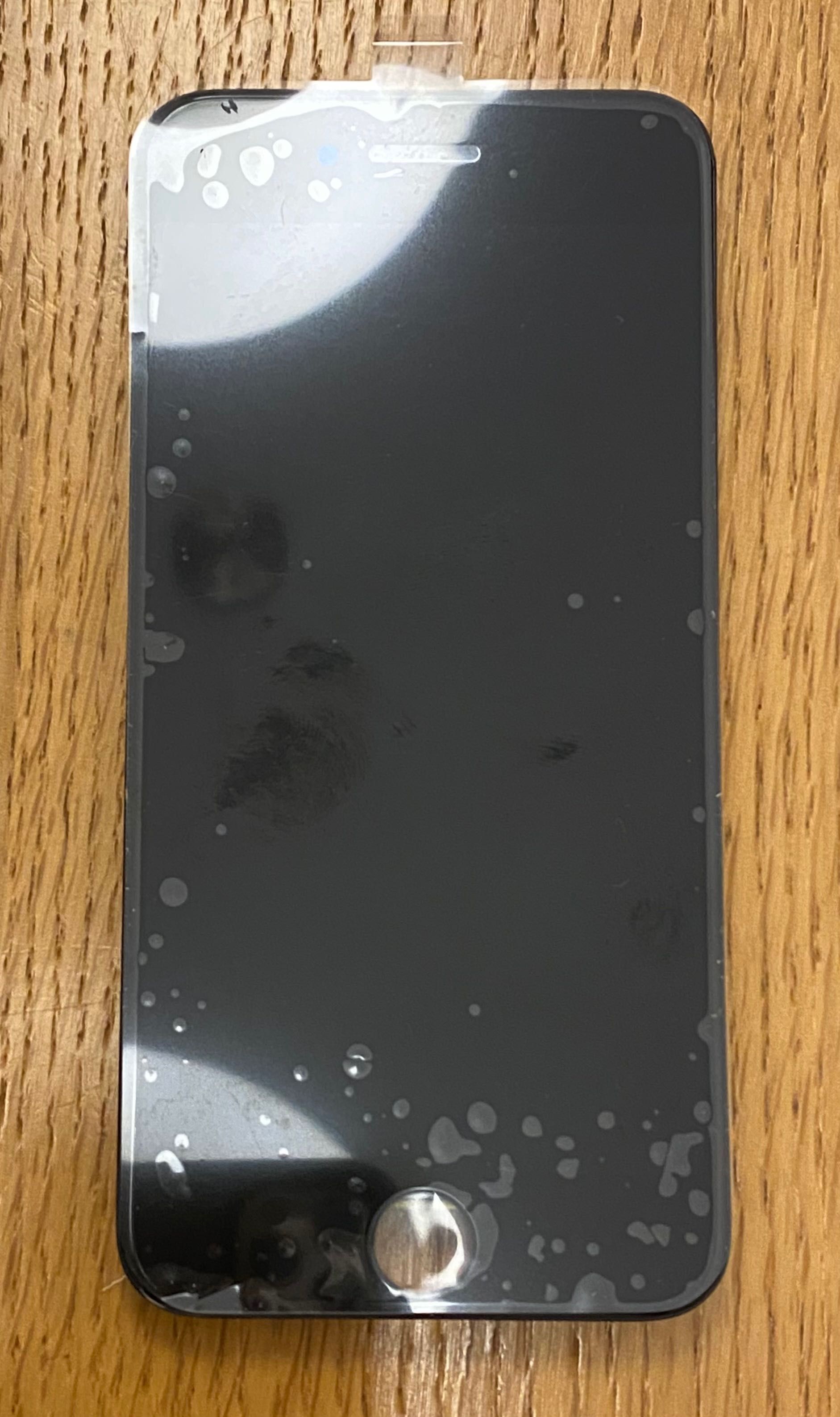 Wyświetlacz LCD do iPhone 7 w kolorze  Czarnym ORYGINAŁ 23FV