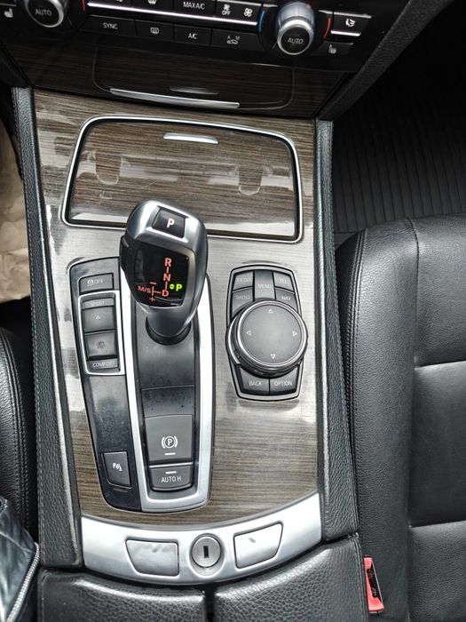 Продам BMW 7 series  Xdrive