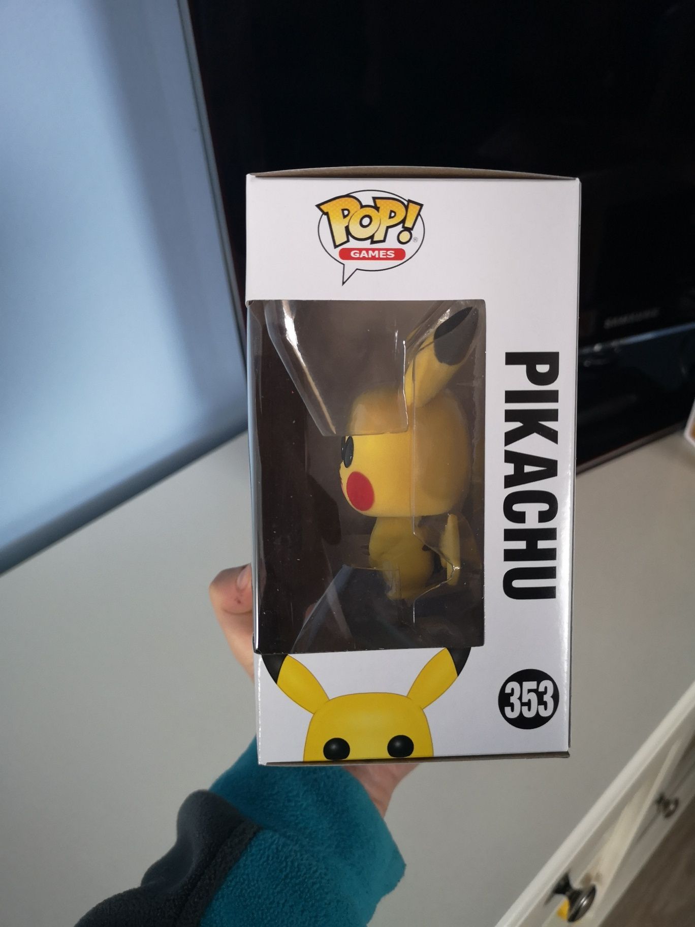 Funko Pop! PIKACHU Flocked Pokemon Exclusive 353 unikat figurka