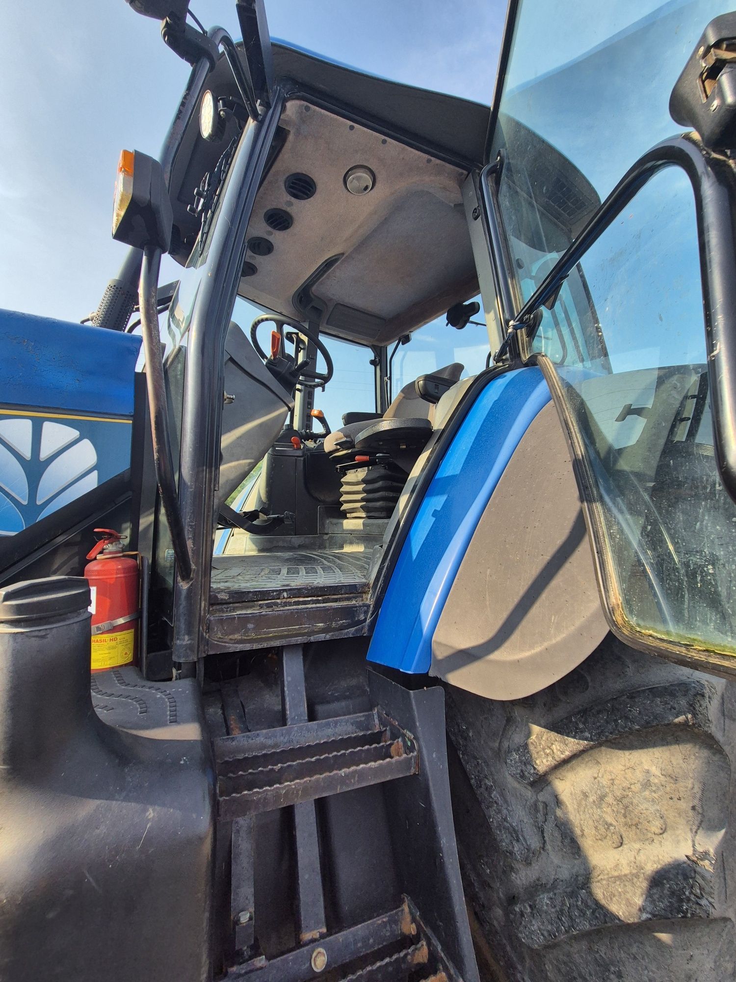 New  Holland  TM190  Pneumatyka