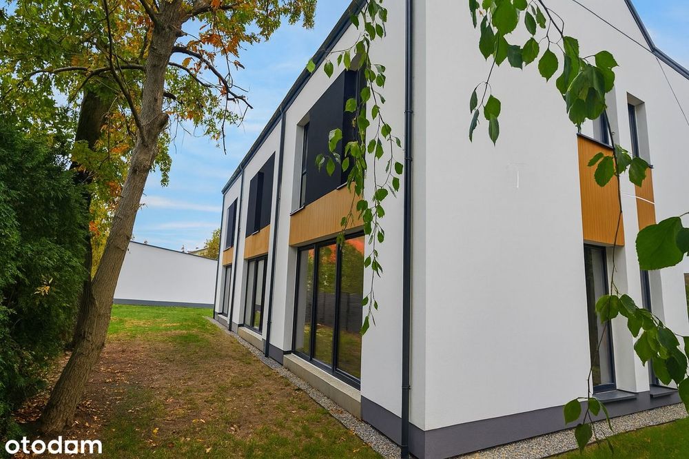 Sulejówek - nowoczesny dom w zabudowie szeregowej