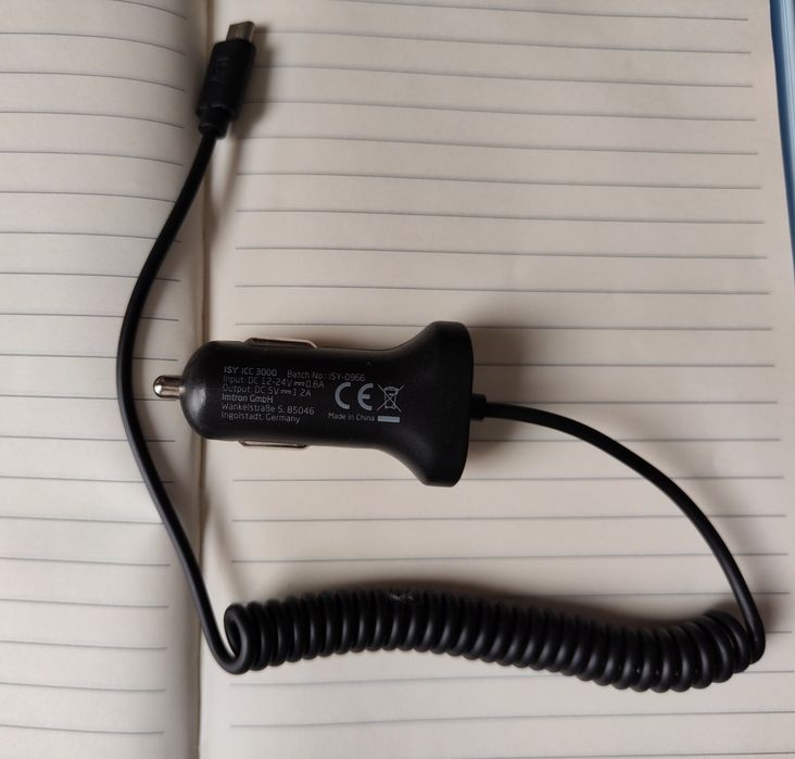 Ładowarka samochodowa micro USB 2A marki ISY