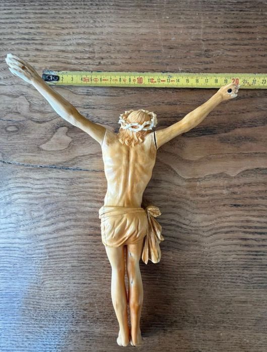 Preciosa escultura Cristo crucificado