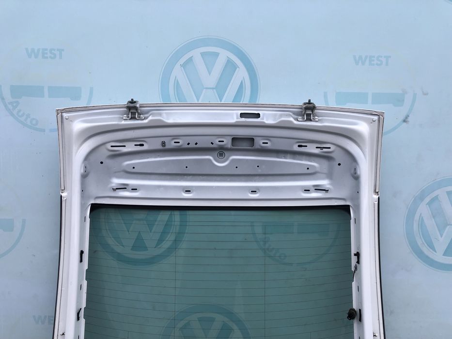 Ляда кришка багажника VW Beetle 5C5 USA 2011-2015