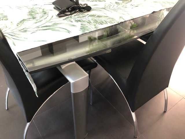 Mesa moderna de Sala de Jantar.