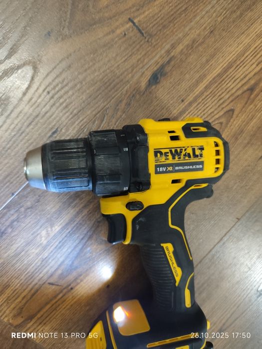 Wkrętarka DeWalt dcd 708