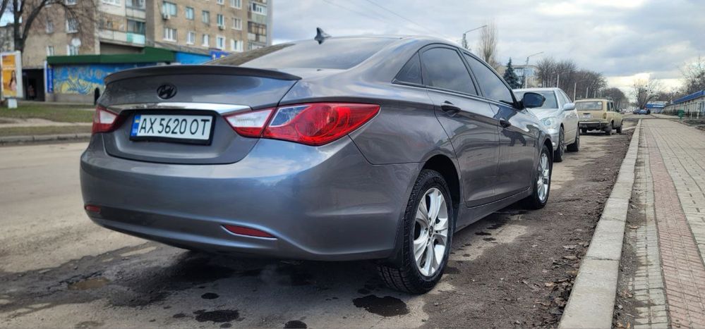 Hyundai Sonata 2010