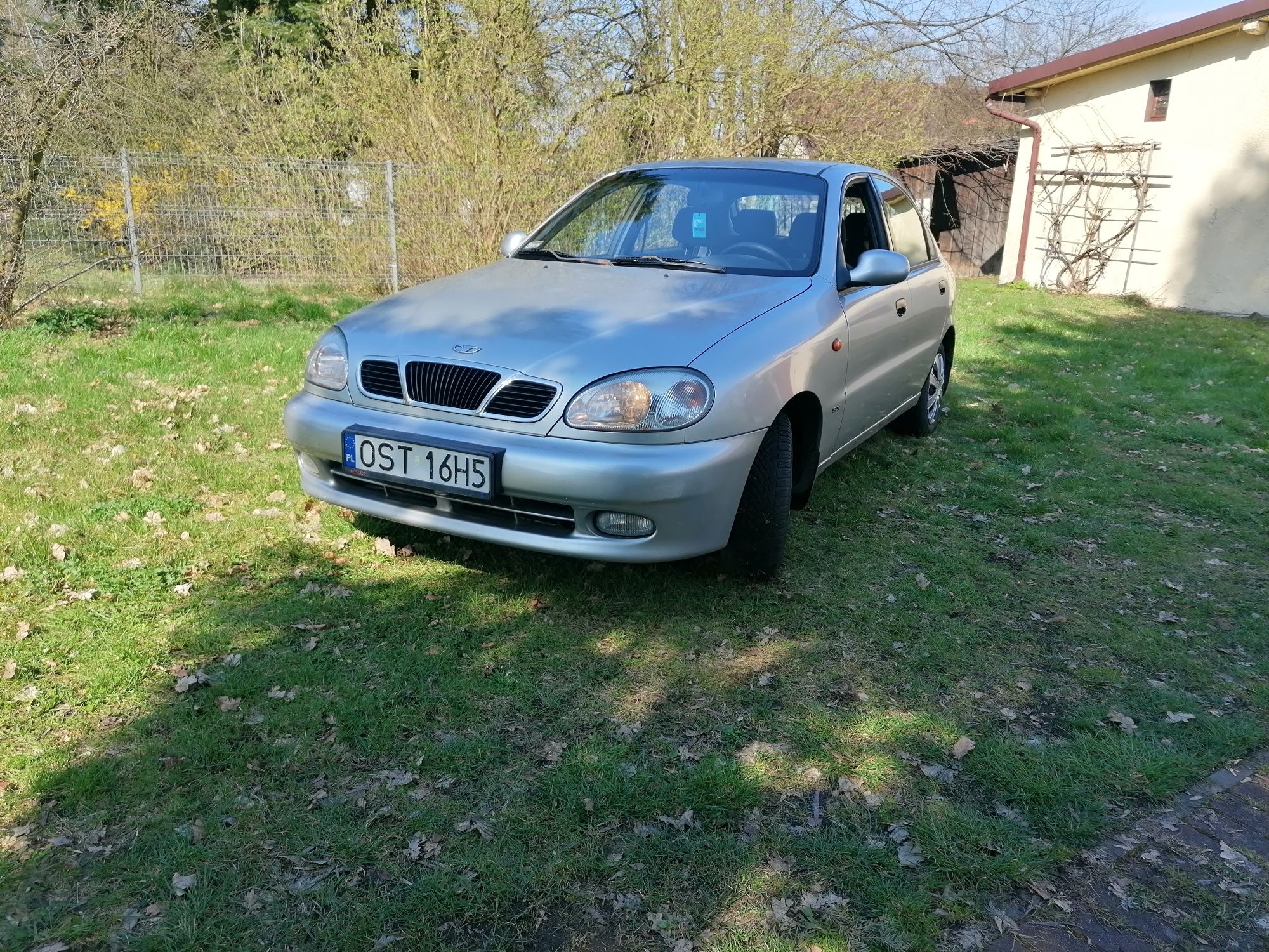 Daewoo Lanos 1.6 KAT 1999r LPG bez wkładu finansowego