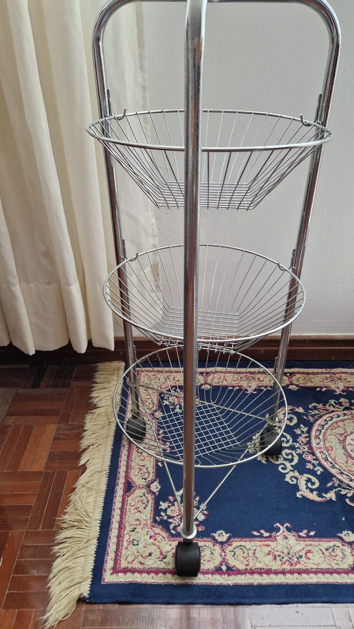 Carrinho de Cestos de arrumação com rodas