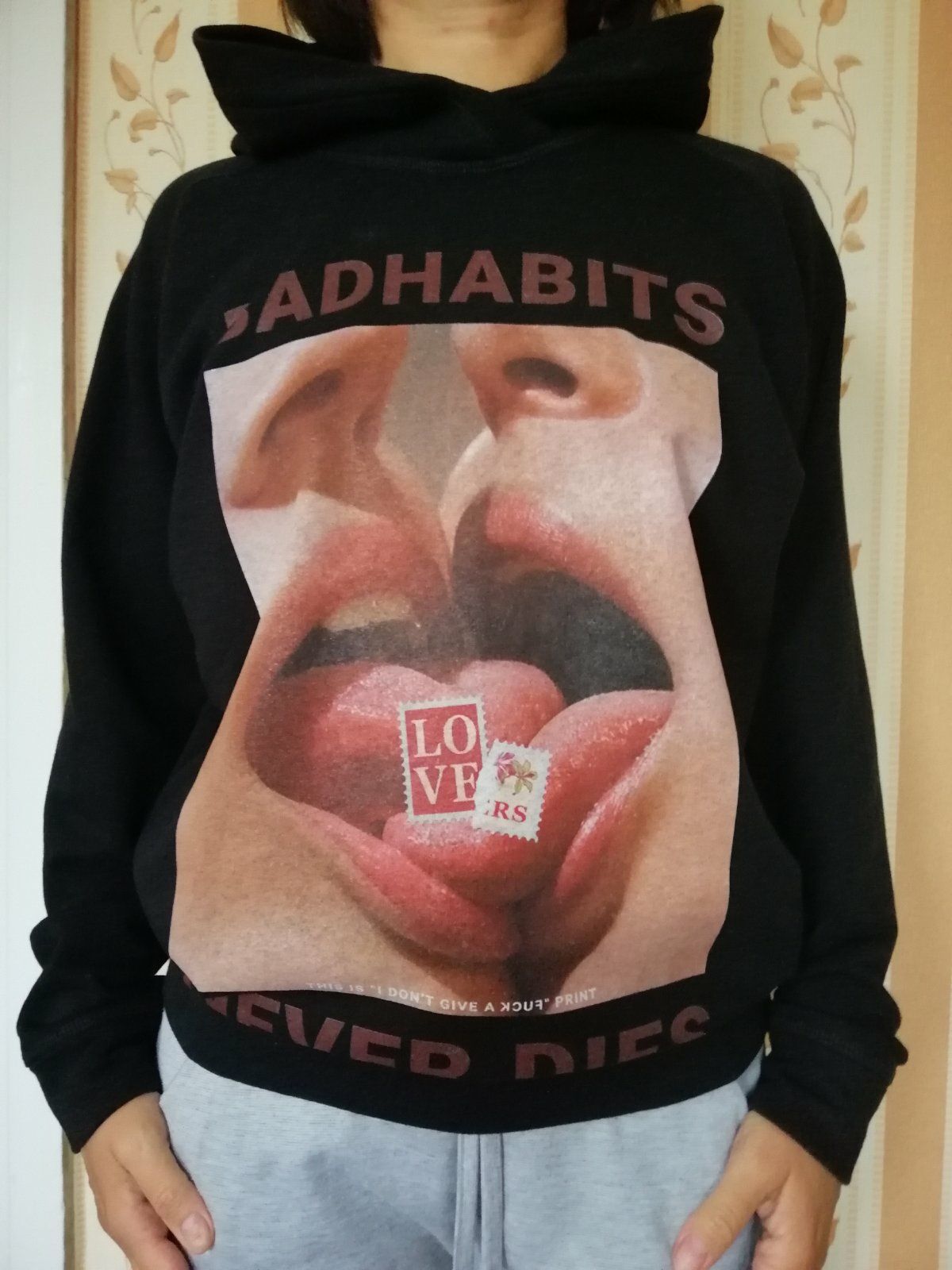 Продам женское худи BADHABITS