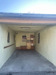 Garaż do wynajęcia lub sprzedaż Kopernika jest w garażu prąd