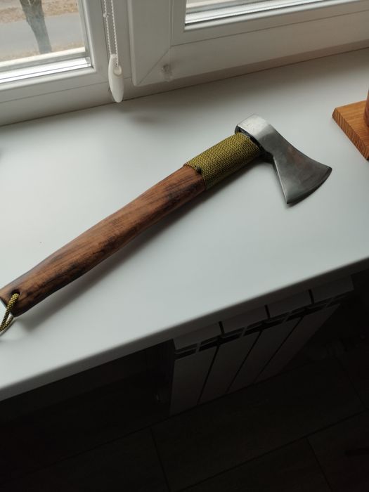 Сокира . Топор.      .