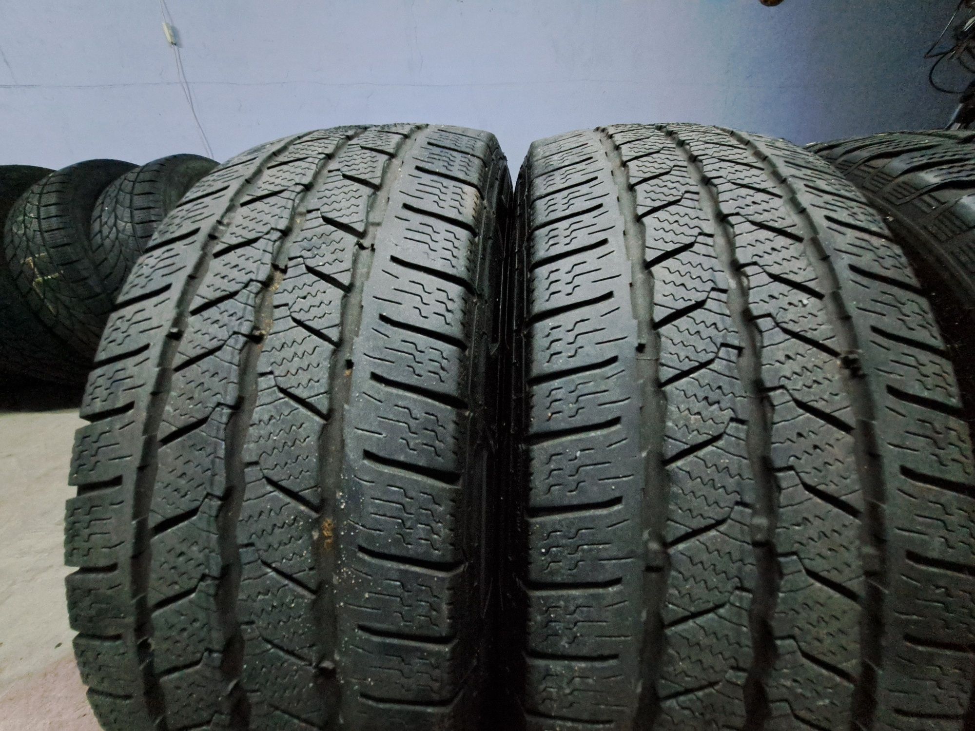 2Szt Opony Zimowe 17C 215 60 Do Dostawczego Hankook Continental