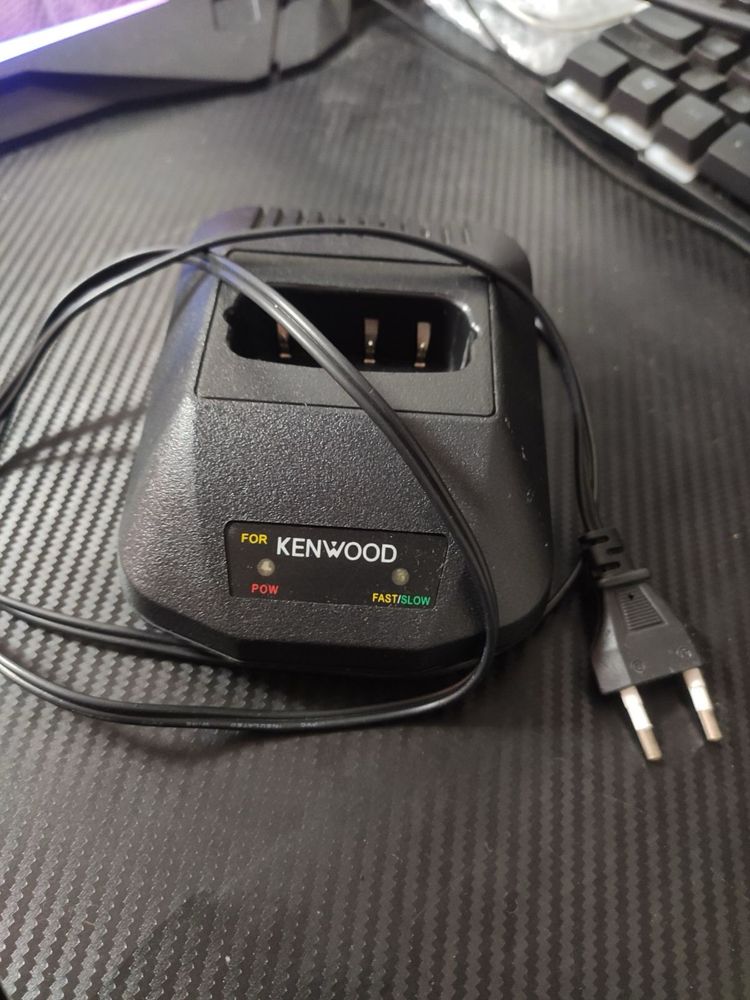 Зарядные устройства для рациий Kenwood KSC-31,BC-20,Interphone Charger