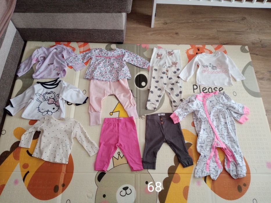 Ubranka dla dziewczynki od 56 do 74