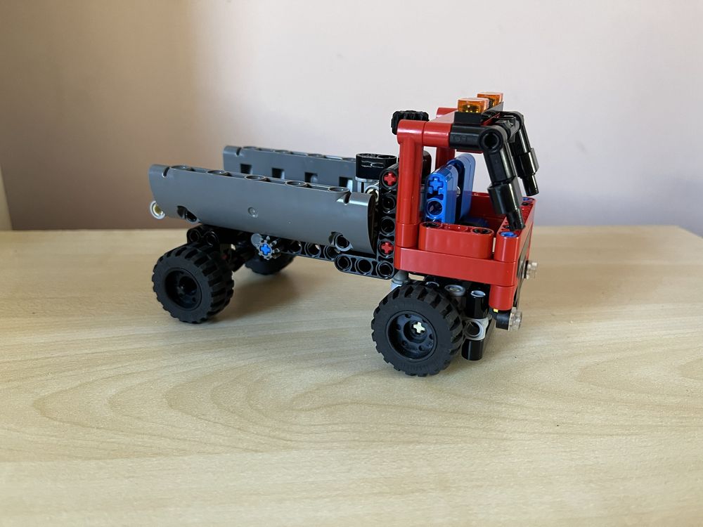 Lego Technic Hakowiec kompletne
