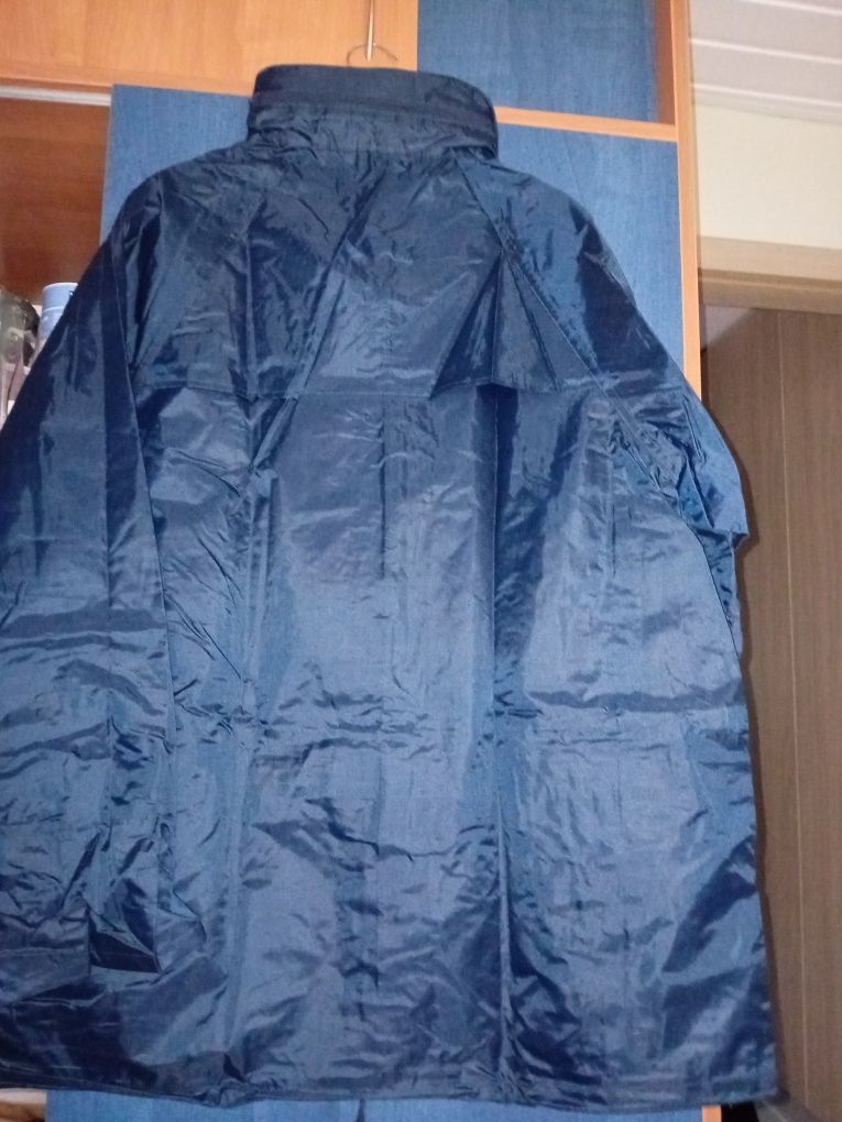 Kurtka przeciwdeszczowa granat