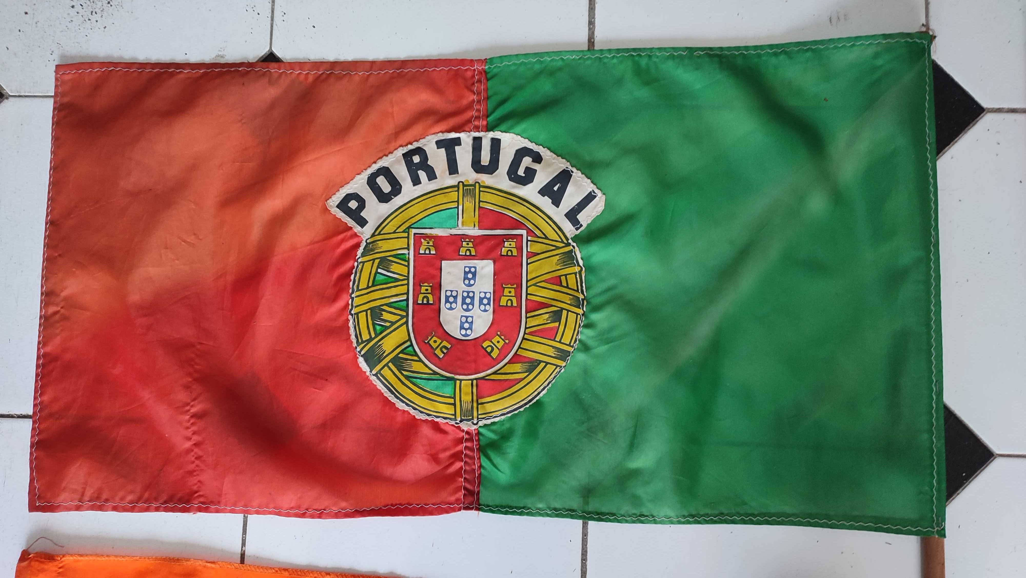 4 Bandeiras Politicas em pano antigas