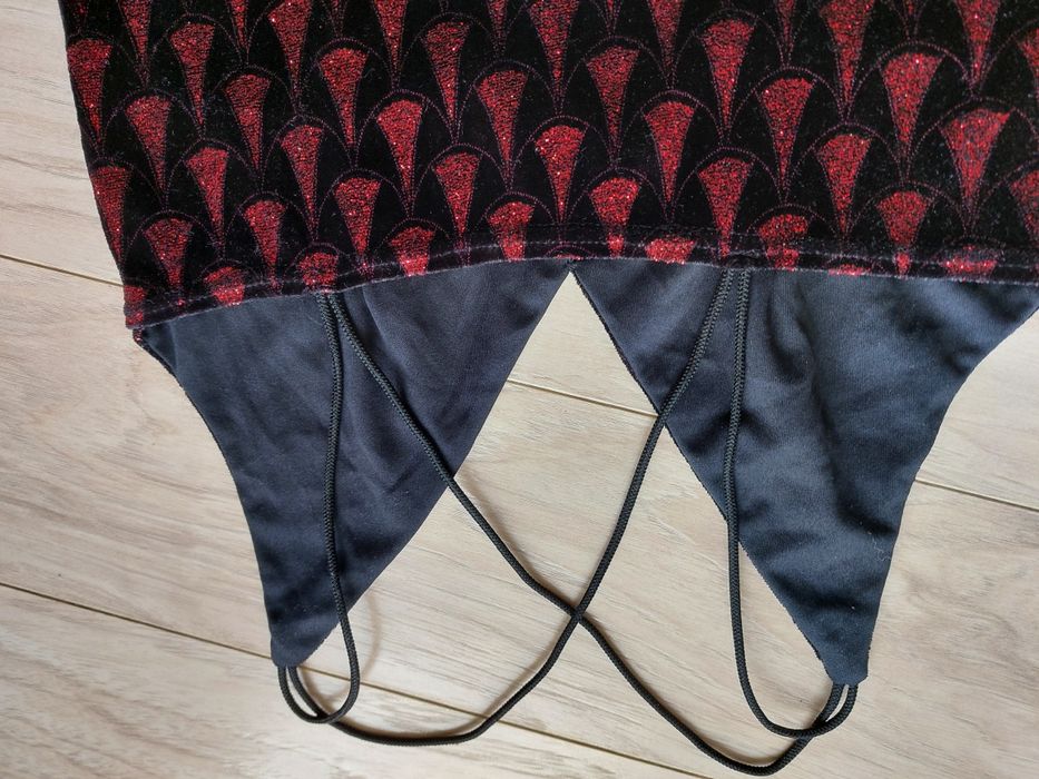 Welurowa koszulka damska