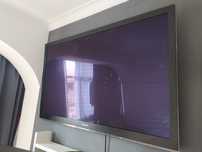 TV 63" Plasma 8000 Series