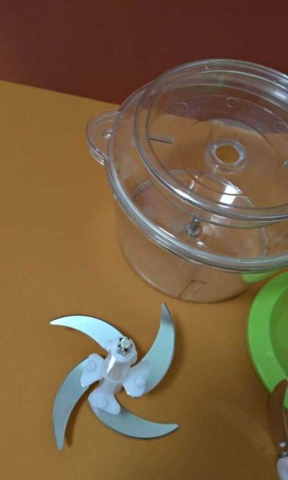 Блендер молния шейкер миксер овощерезка 220В 1,8л 300 Ват