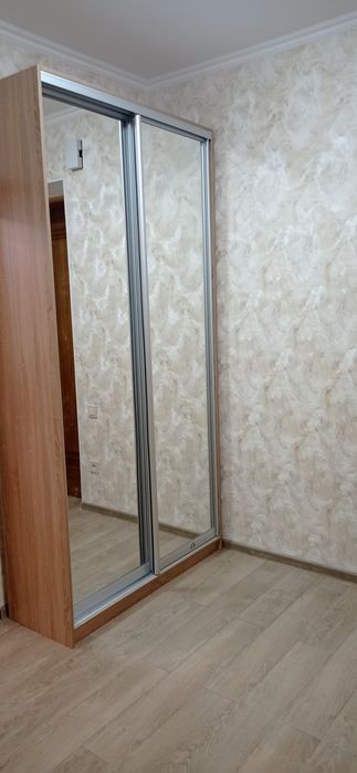 Оренда 2 кімнатної квартири ( в квартирв тепло)  подобово поряд з парк