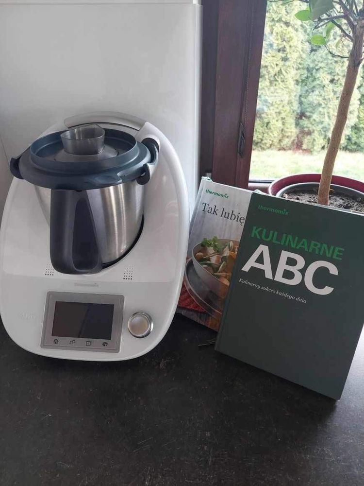 Thermomix TM5 stan idealny wraz z akcesoriami i książkami