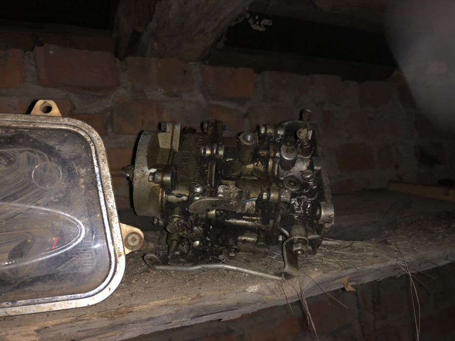 Спидометр от москвича радиатор карбюратор