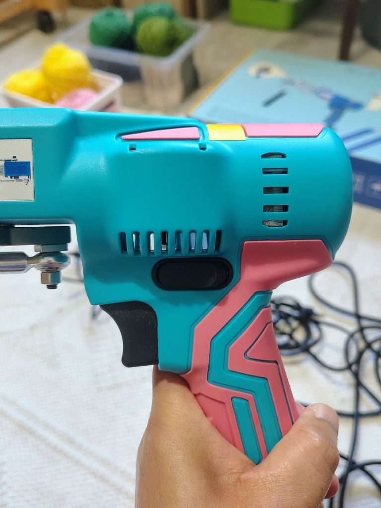 AK V Tufting Gun Cut and Loop Pile