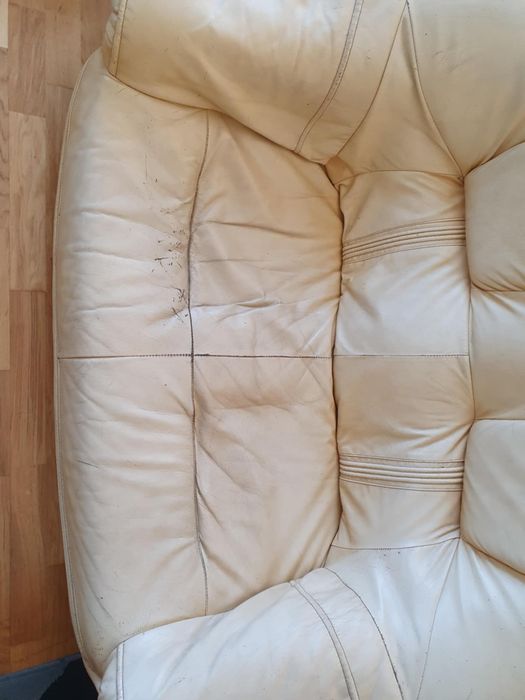 Zestaw wypoczynkowy drewno/skóra