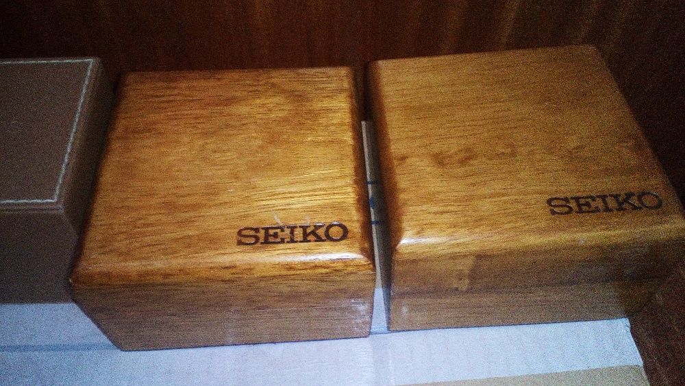 caixas relogios seiko, pulsar é mercedes