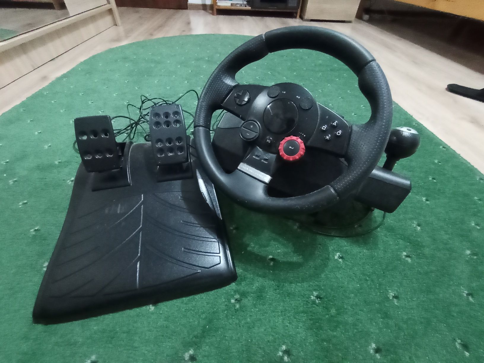 Kierowcina Logitech Driving Force Gt