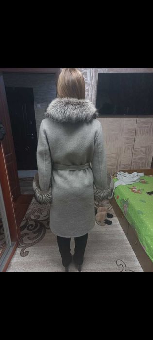Женское  пальто альпака с натуральным мехом 42-46 размер