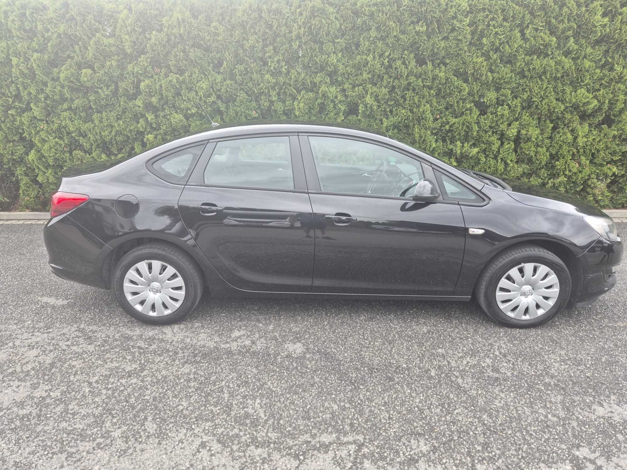 Opel Astra IV J 1.4 T LPG 2016r