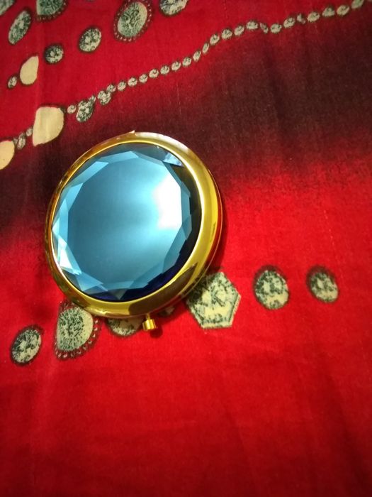 Зеркало новое декоративное