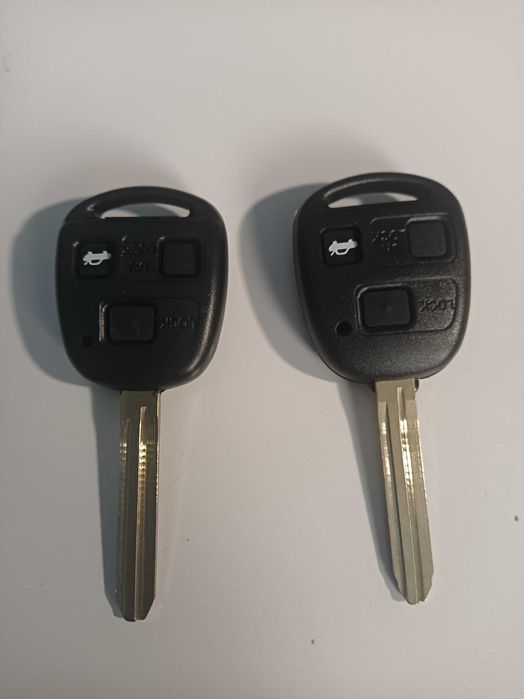 Obudowy kluczyka z surowym kluczykiem Toyota Rav4, Corolla, Yaris